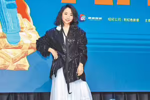 陶晶瑩扮教主 獻唱納豆婚禮