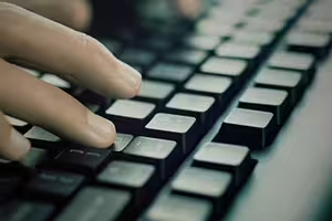 突拋震撼彈！「知名鍵盤大廠」宣布倒閉　玩家全錯愕