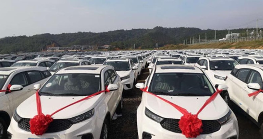 中秋不送月餅！公司豪砸21億「送員工每人一台車」　之前年終禮物超狂