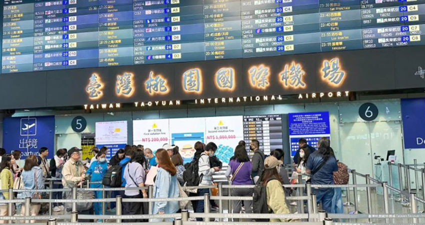 國外怎麼分辨台灣人？網揭「3隨身物品」秒認出：不會錯