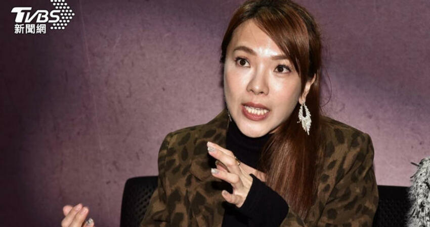 遭傳介入男攝影婚姻！小優首吐「親密埋胸真相」 尬笑揭關係現況