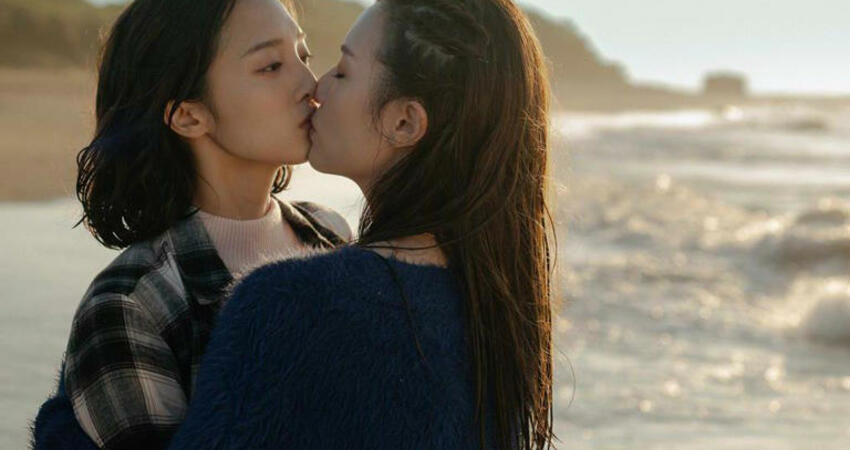 陳語安「海邊女女吻」韓寧！ 張軒睿女友被初戀女友追走