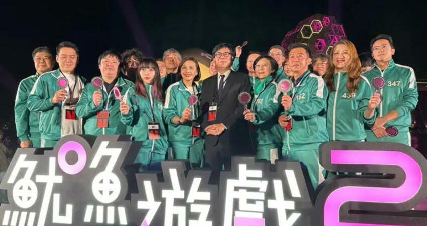 湧入11萬人！陳其邁邀大家來高雄玩「魷」戲