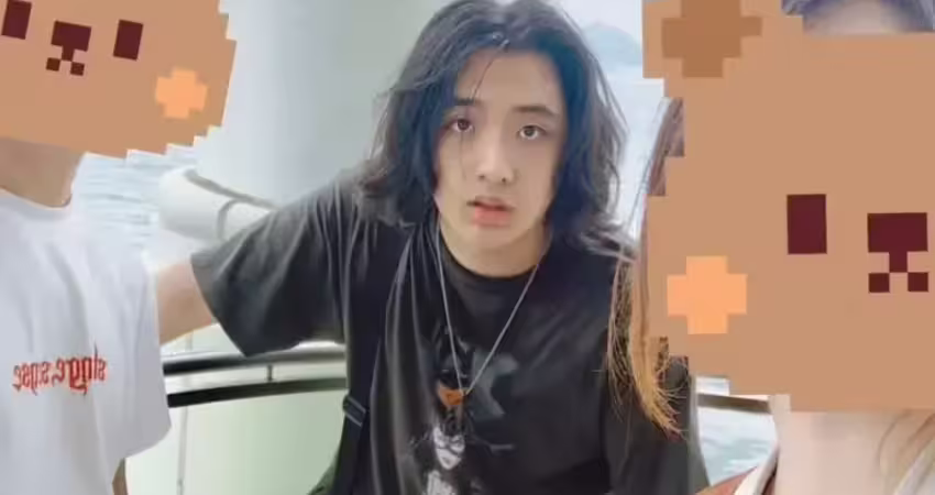 港星16歲兒近照曝光！有「少年老成」的稱號