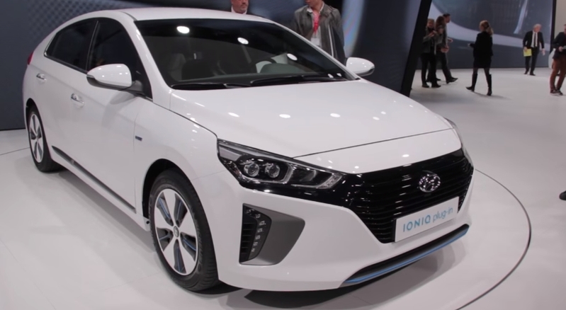 2017 Hyundai Ioniq.jpg