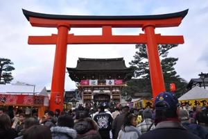 【日本】跨年去這五大神社，香火最旺！