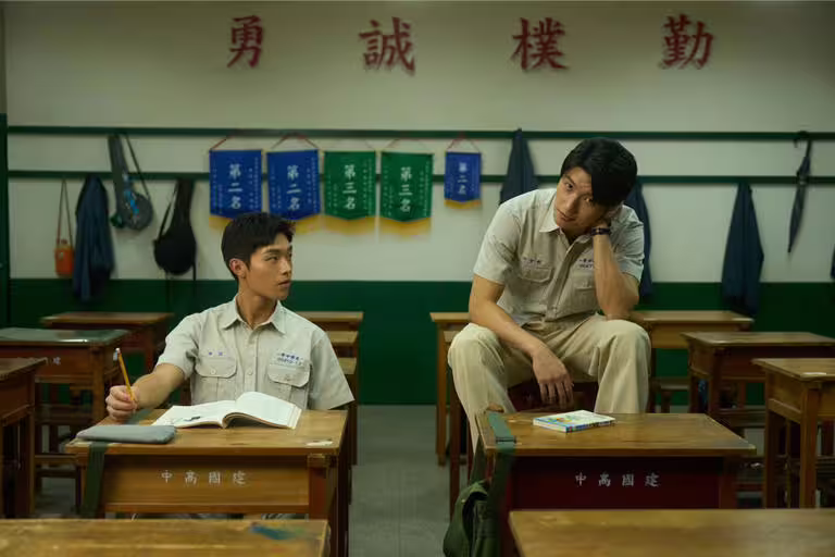 電影《進行曲》8月29日正式上映，由牧森（左）、劉育仁等新生代演員主演。（ 未來進行曲提供）