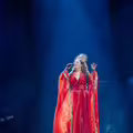 恐成最後一次演出！莎拉布萊曼北流開唱 「紅色戰袍」背後藏對台灣心意