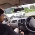 工程師研發無人駕駛　竟直直撞上警車