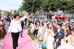 諧音愛你愛我我愛你！台中455對結連理