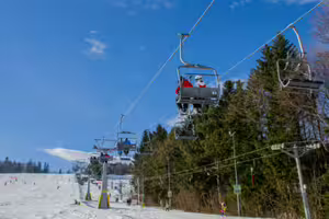 22歲女日本搭纜車　「整個人遭拖走」慘死