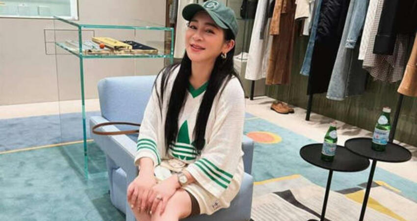 颱風山陀兒來勢洶洶！王彩樺敬業上工 「激似空姐」美照網讚爆