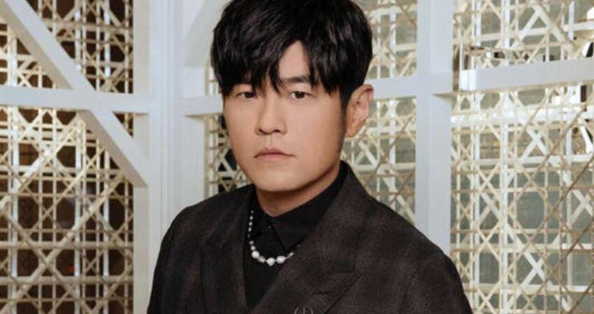 周迅也是周杰倫「J女郎」！19年前青澀合照流出...幕後牽線人是他