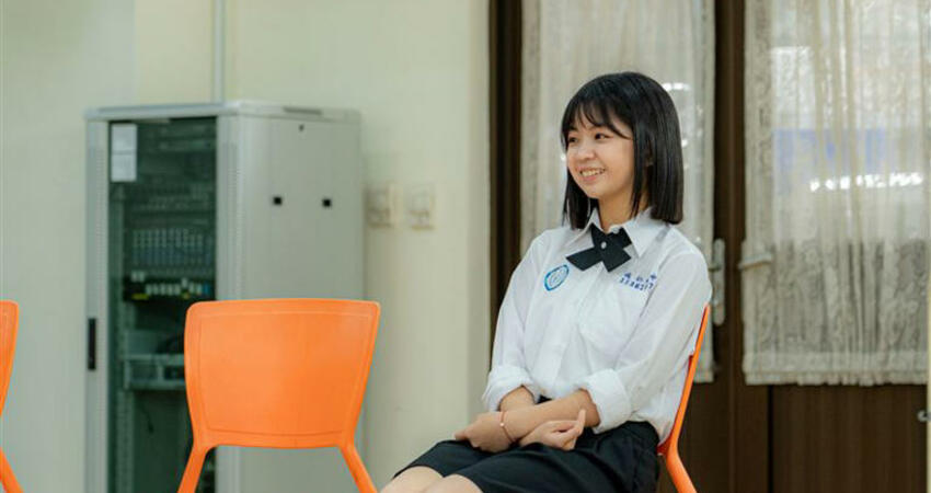 《俗女》小嘉玲長大了 搖身超萌美少女！同框帥氣星二代
