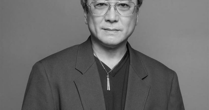 「動作片明星」私生活曝光 重量級導演領軍！日本經典舞台劇震撼觀眾