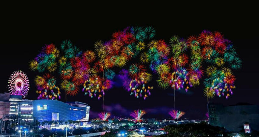 跨年夜浪漫爆表！250秒煙火＋韓星 陳其邁：來高雄絕對不後悔