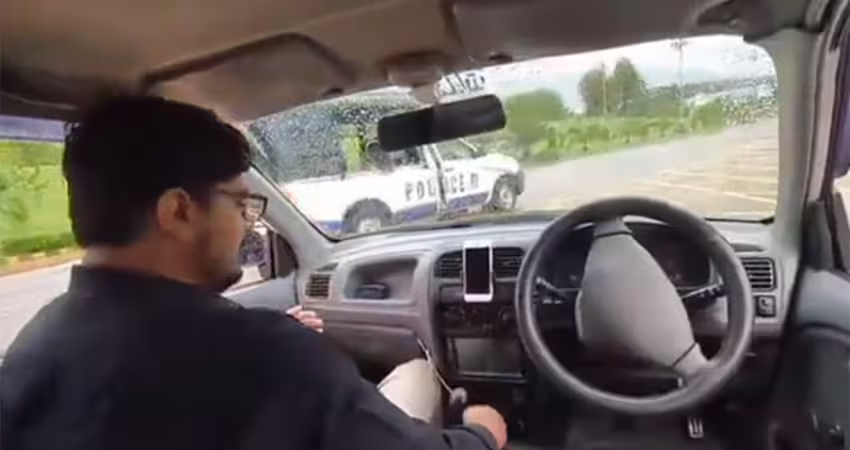 工程師研發無人駕駛　竟直直撞上警車