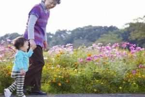 婆婆說誰生的孩子誰養，15年後我把這話送回給她，她無話可說！